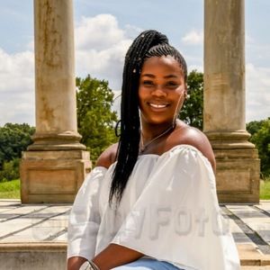 Meet your Posher, Nyah